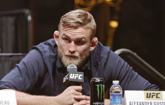Gustafsson to fight on UFC 227