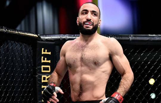 Muhammad defeated Burns at UFC 288, aiming for a title shot
