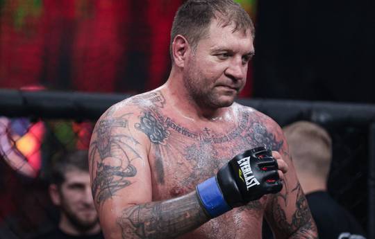 Manager Emelianenko: "Yes, Alexander has a penchant for alcohol, but we will be there."