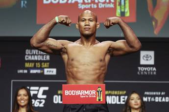 Jacare Souza retires