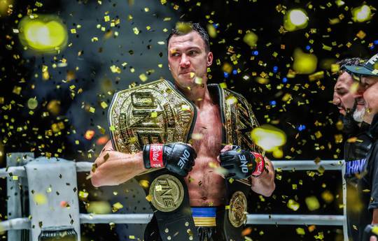 Kryklya versloeg Roberts en werd ONE Muay Thai kampioen (VIDEO)