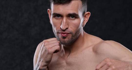 Como Assistir Santiago Dominguez vs John Vincent Moralde - Transmissão Ao Vivo & Canais de TV
