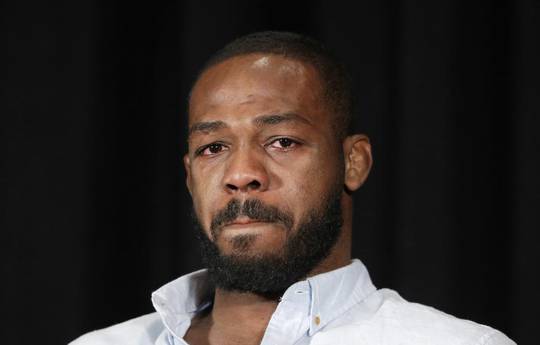 Джонс провалил допинг-тест перед боем с Кормье на UFC 214
