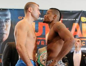 Bute, Alvarez make weight