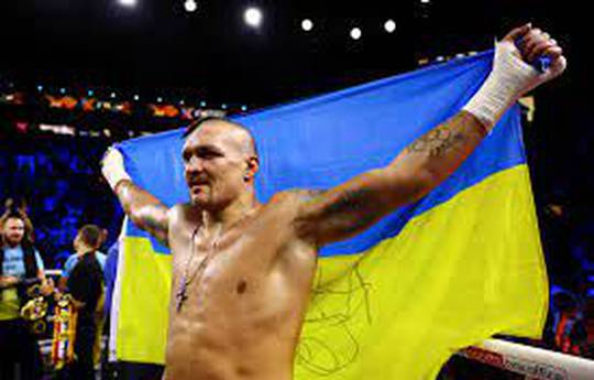 Usyk: "Now the hall Dzhunkovsky smells of death"