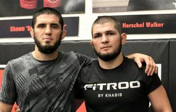 Makhachev compared his style to Khabib's style