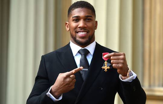 Anthony Joshua is awarded with OBE