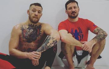 McGregor's trainer: "If Conor were offered a fight this Saturday, he would take it"