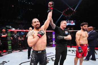 UFC on ABC 6: Whittaker klopt Aliskerov en andere resultaten