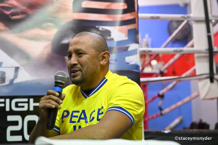 Morales und Salido hielten am Vorabend des Schaukampfes eine Pressekonferenz ab
