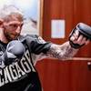 Хукер пообещал избавить UFC от Царукяна