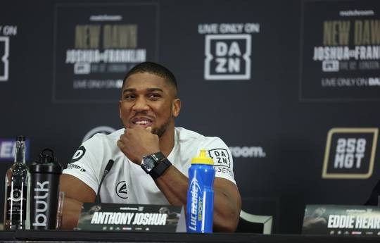 Joshua apologizes to Usyk for his behavior after rematch