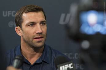 Bellator könnte Luke Rockhold verpflichten?