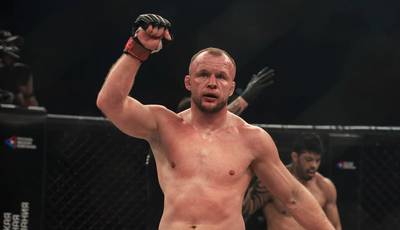 Alexander Shlemenko knocks Andrade out