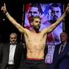 Saunders, Lemieux make weight 3