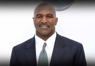 Holyfield: "10 dagen voor het derde gevecht met Riddick Bowe voelde ik me slecht. Ik had hepatitis".