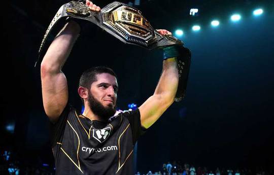 Makhachev revealed whether he will be able to defend two UFC championship belts