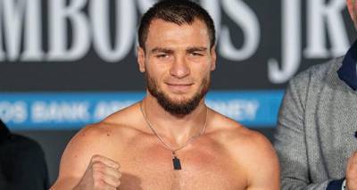 What time is Imam Khataev vs Durval Palacios tonight? Ringwalks, schedule, streaming links