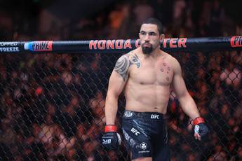 Whittaker reaccionó al anuncio de la pelea con de Ridder