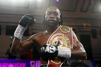 Ausschreibung für den Kampf Bentley-Saavedra für den 27. Oktober geplant