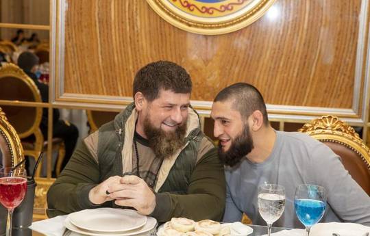 El hermano de Khamzat Chimaev contó sobre la ayuda de Kadyrov