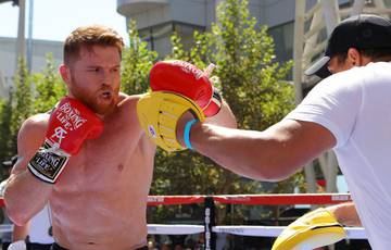 Golovkin and Alvarez Open Training (video)