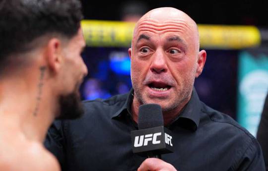 Роган: «Проводити турнір UFC у Білому домі під час війни – це безумство»