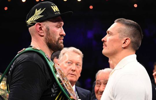 Roy Jones Jr. Makes a Prediction for Tyson Fury vs. Oleksandr Usyk