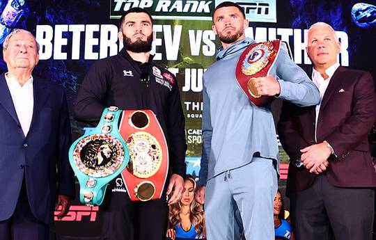 Beterbiev and Smith met at the final press conference