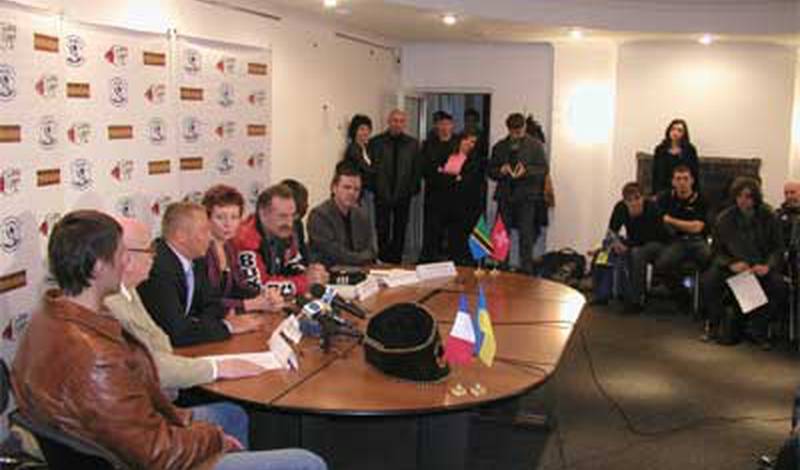 Пресс-конференция перед турниром во "ФриДоме" 17-го апреля