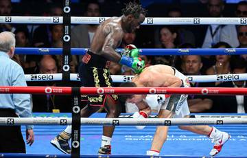 Mayweather reageerde op Crawfords overwinning op Madrimov