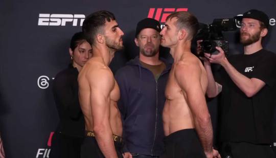 What time is UFC Fight Night 256 Tonight? Del Valle vs Matthews - Start times, Schedules, Fight Card