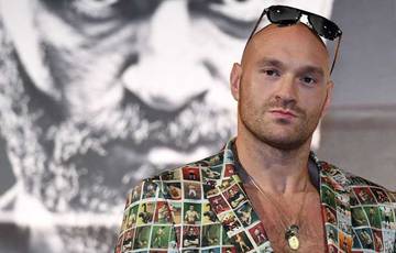 The famous trainer does not see Fury as a winner in fights with boxing legends