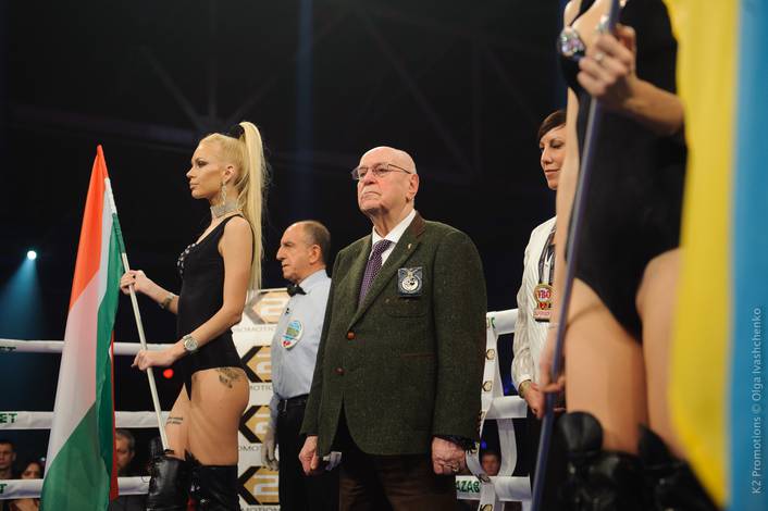Малиновский и досрочная победа в первом раунде (фото)