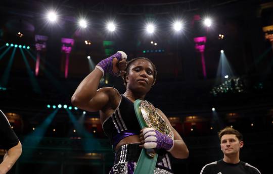 Caroline Dubois wird auf der Joshua-Paul Undercard auftreten