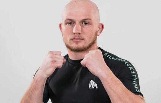 What time is Javier Meza vs David Music tonight? Ringwalks, schedule, streaming links