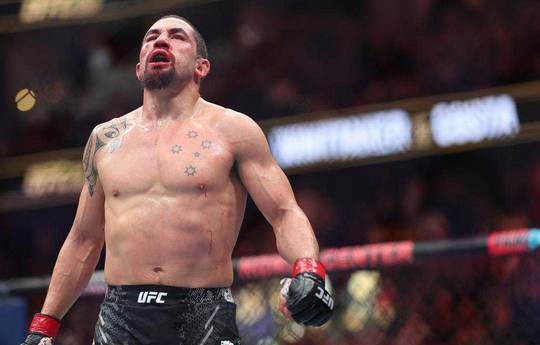 Whittaker – sobre la pelea con De Ridder: «Quiero allanar mi camino hacia el título»
