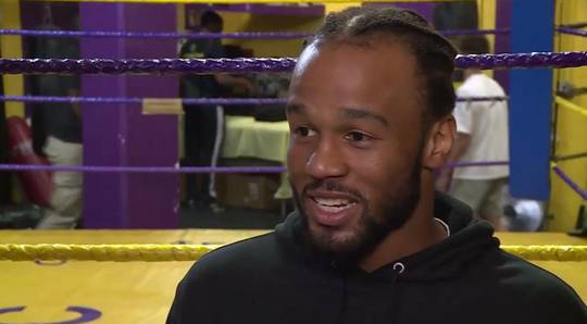 Cómo ver a Jaquan McElroy vs Joshua Flores - Transmisión en vivo y canales de TV