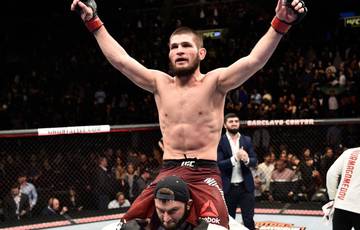 Bookmakers: Nurmagomedov is a favorite in the fights against McGregor and Ferguson
