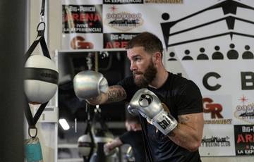 Uzcategui: "Canelo will knock out Plant, he's on another level"