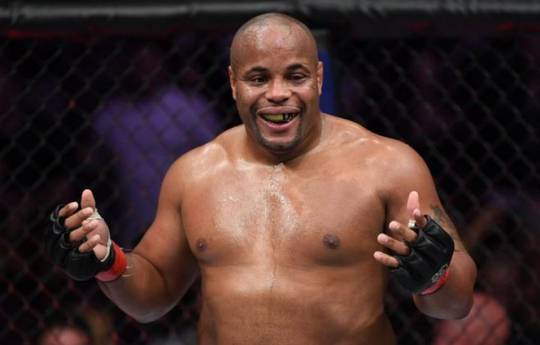 Cormier is sure that Dana White will make UFC 249
