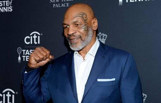Tyson reagiu ao facto de Ngannou ter entrado no top 10 da classificação do WBC