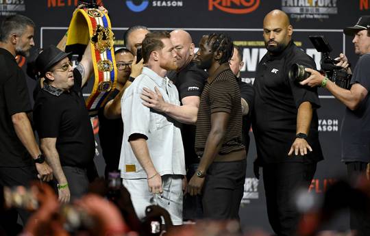 Saul Alvarez ist der Favorit der Buchmacher für den Kampf gegen Terence Crawford
