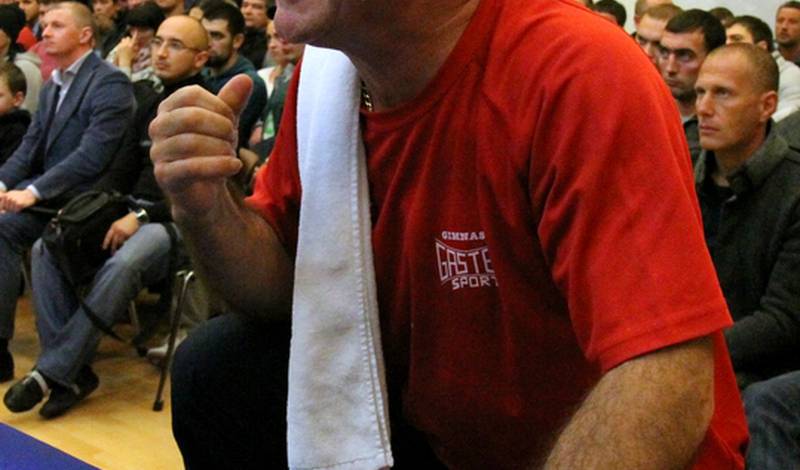 Хосе Луис Фернандез де Арройабе, тренер Игнасио Мендосы