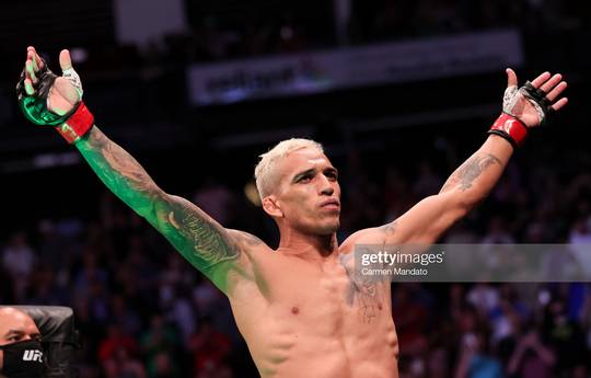 Oliveira to McGregor: If you are so cool, then defeat Poirier and come to Brazil