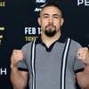 Whittaker pediu desculpa a Makhachev