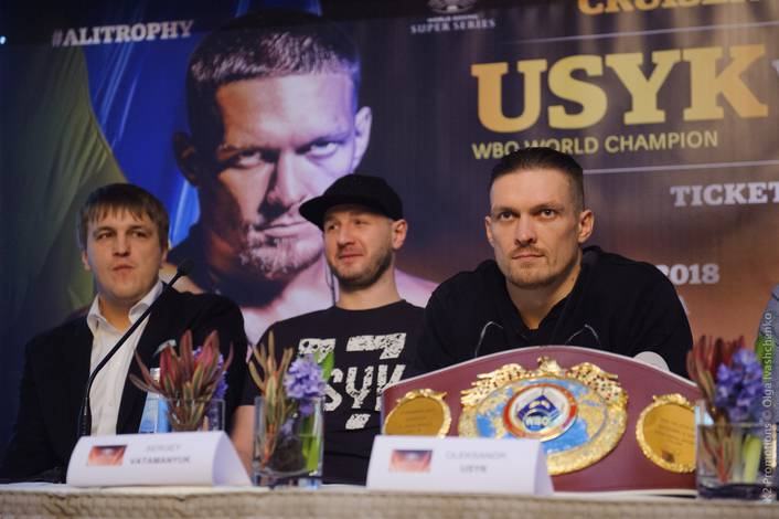 Photo gallery of the press conference Usyk - Briedis