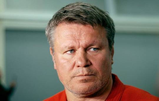 Taktarov: “Sería genial que Emelianenko se vengara de Bader en una pelea de despedida”