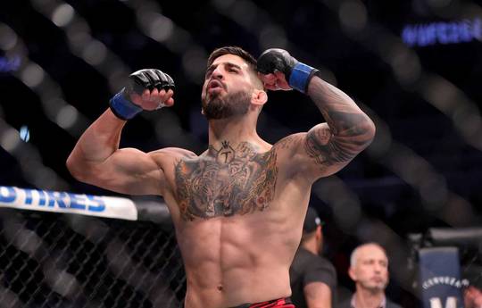 Коментатор UFC вірить у поєдинок Топурії з Чимаєвим