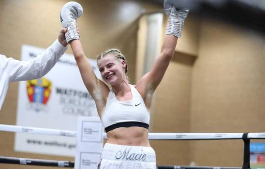 Tysie Gallagher vs Ebonie Jones - Wedden, Voorspelling